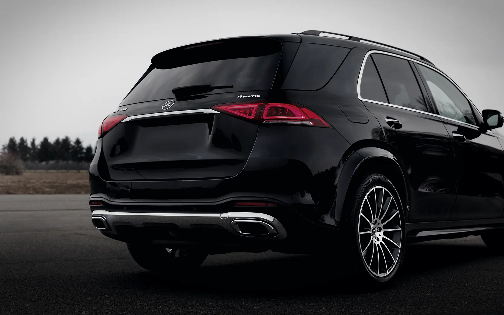 Čierny Mercedes GLE po detailingu
